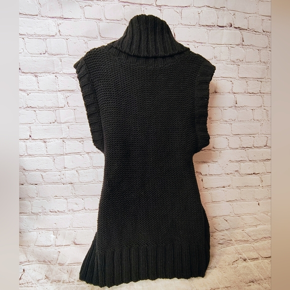 Free People Olivia Black Chunky Knit Ribbed Turtle Neck Sleeveless Sweater Large - Picture 2 of 11